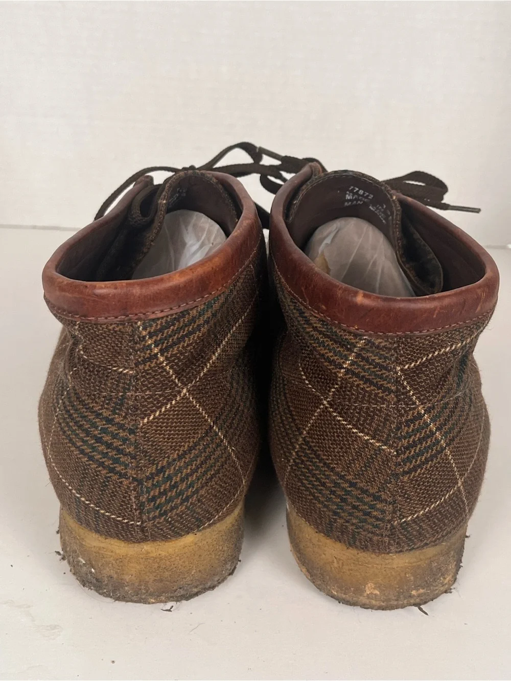 Clark’s Original Wallabee Shoe Mens 13 Plaid Lace Up Chukka Boot Gum Sole Preppy